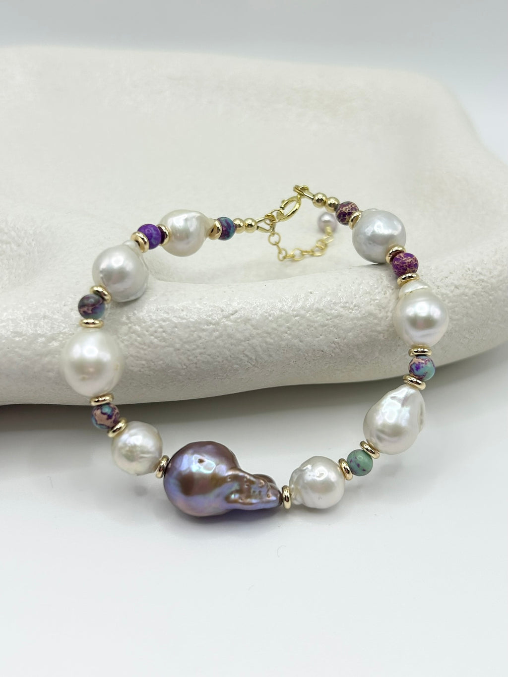 Ari Bracelet
