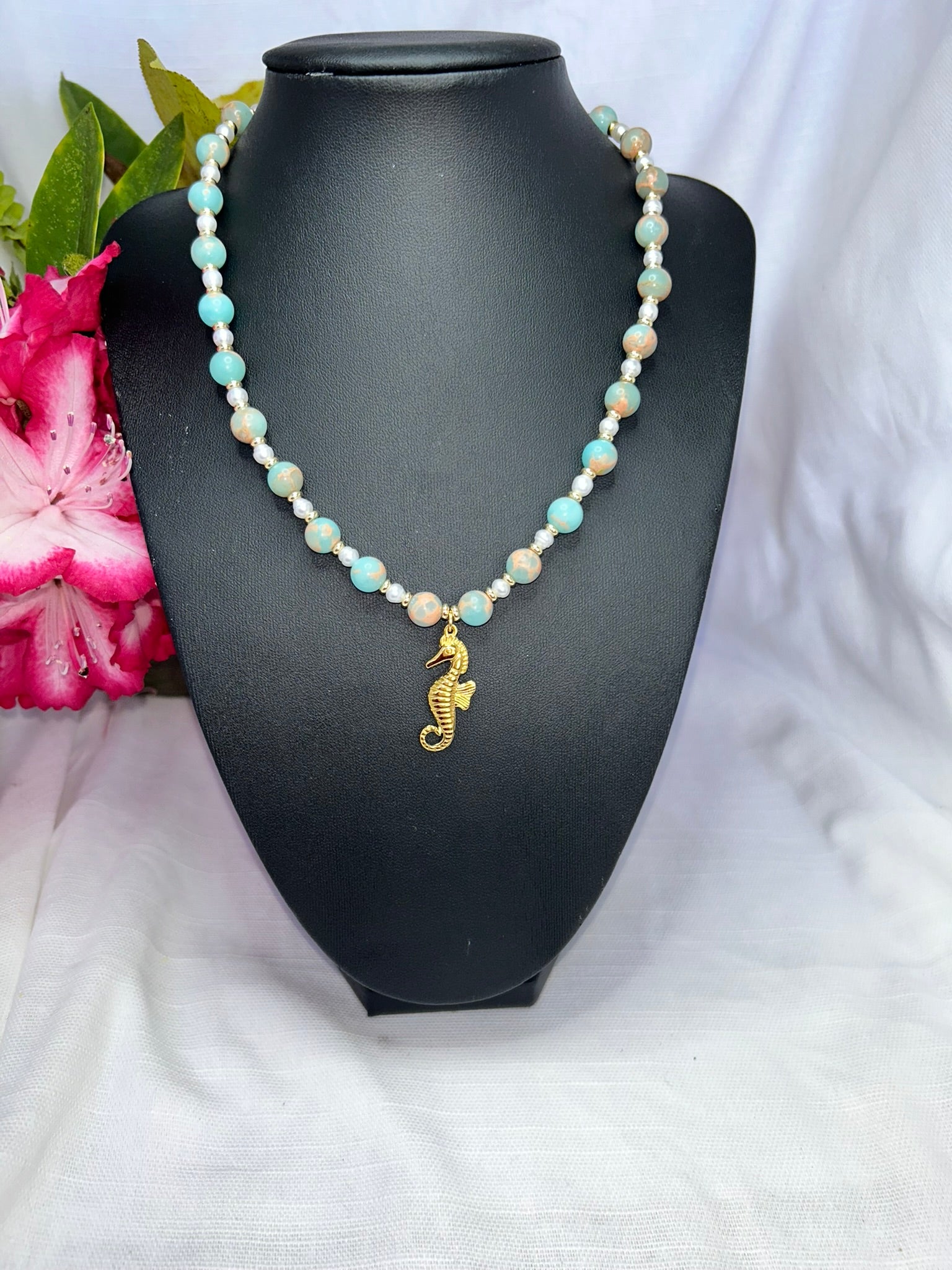 Mira Necklace