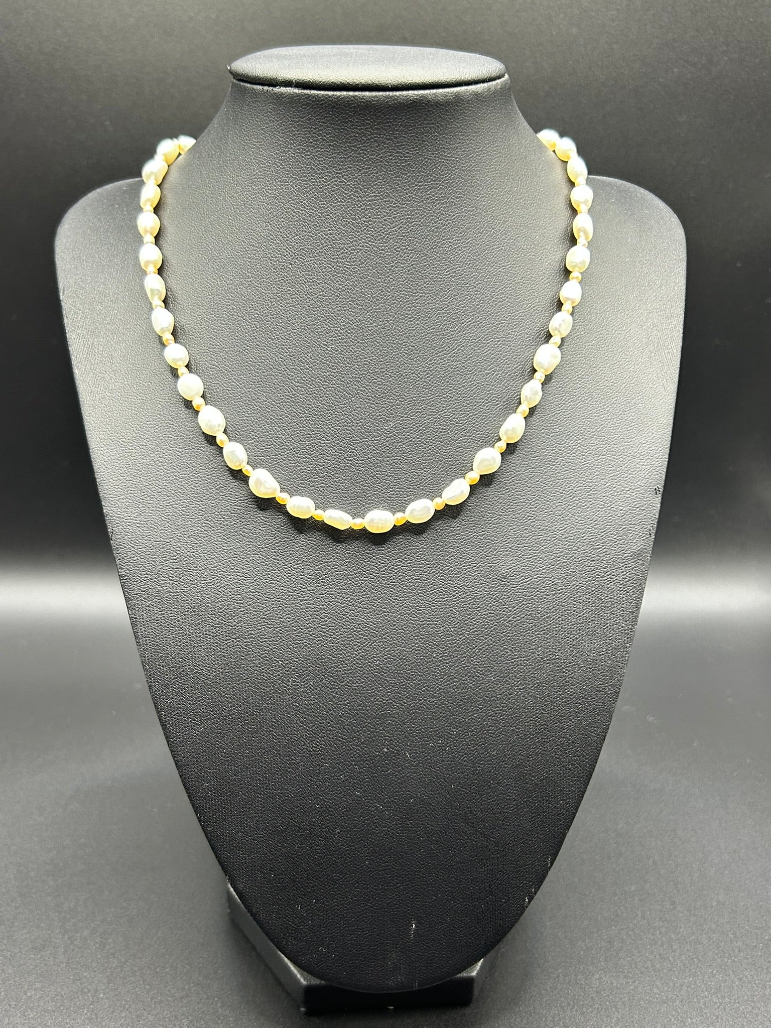 Lily Necklace